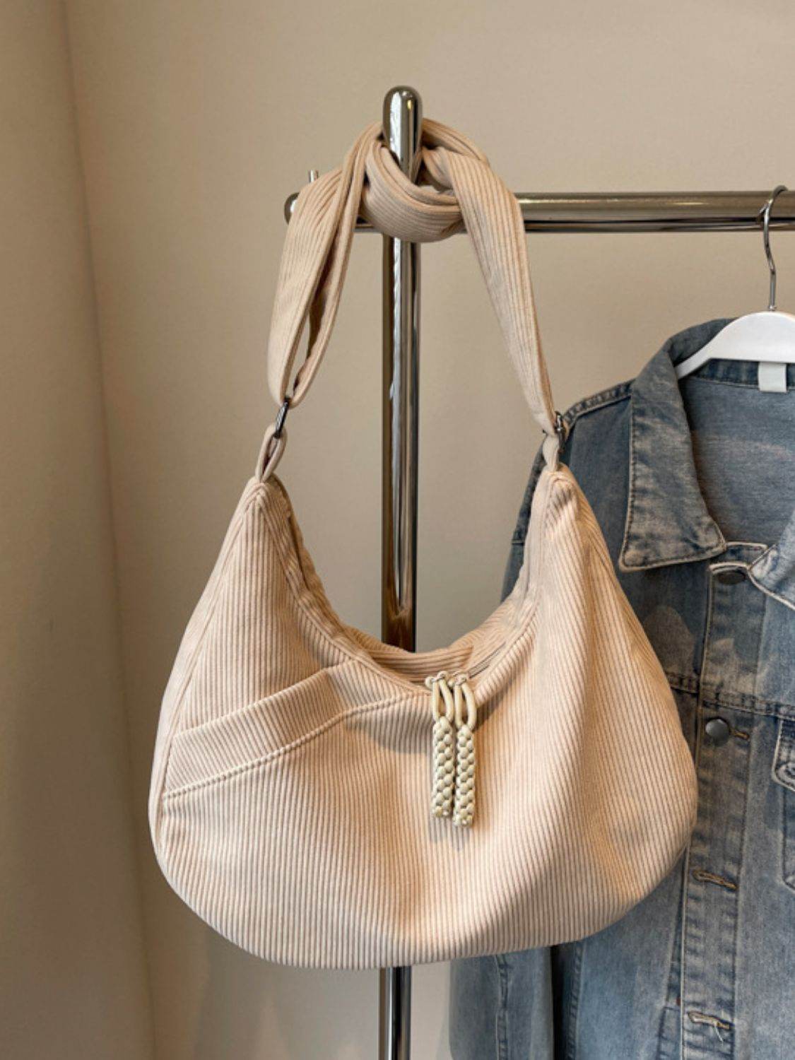 Ribbed Adjustable Strap Shoulder Bag - Delanoir