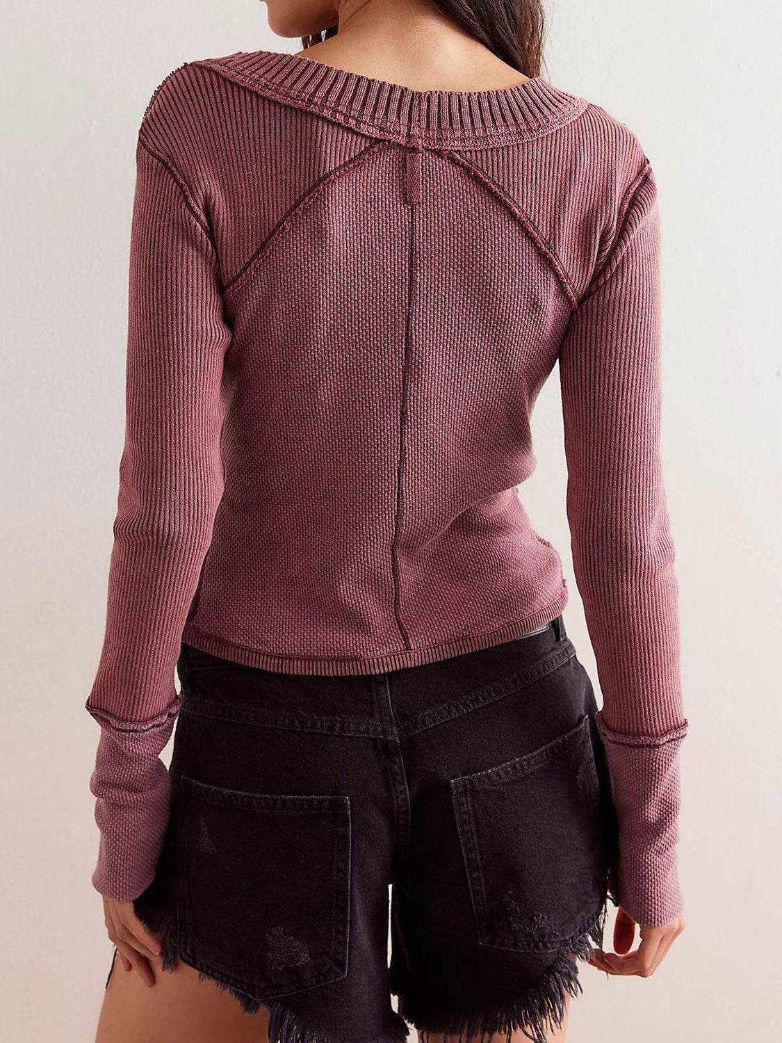 V-Neck Button Up Cropped Cardigan - Delanoir