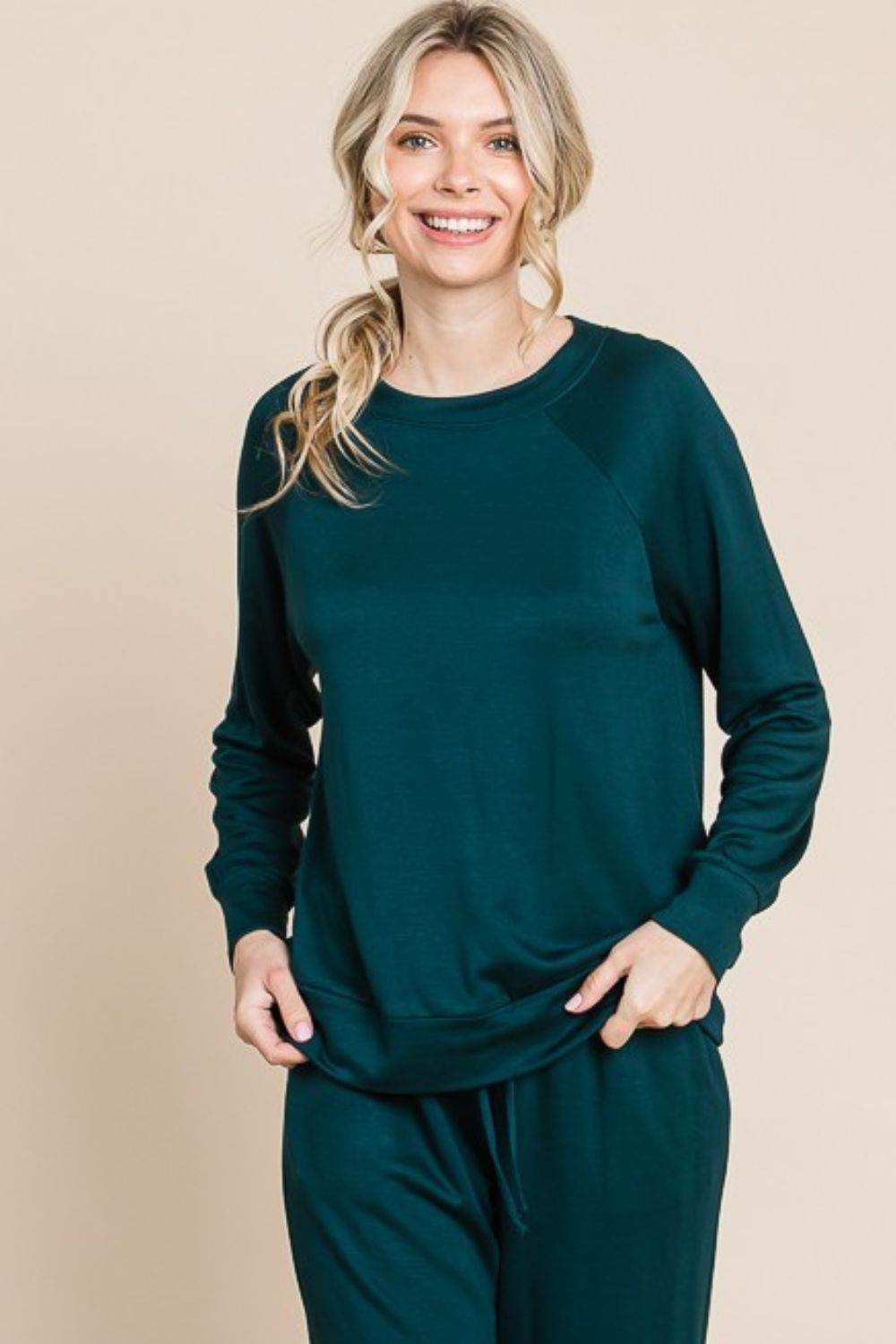 Super Lady Round Neck Raglan Sleeve Top and Drawstring Pants Lounge Set - Delanoir