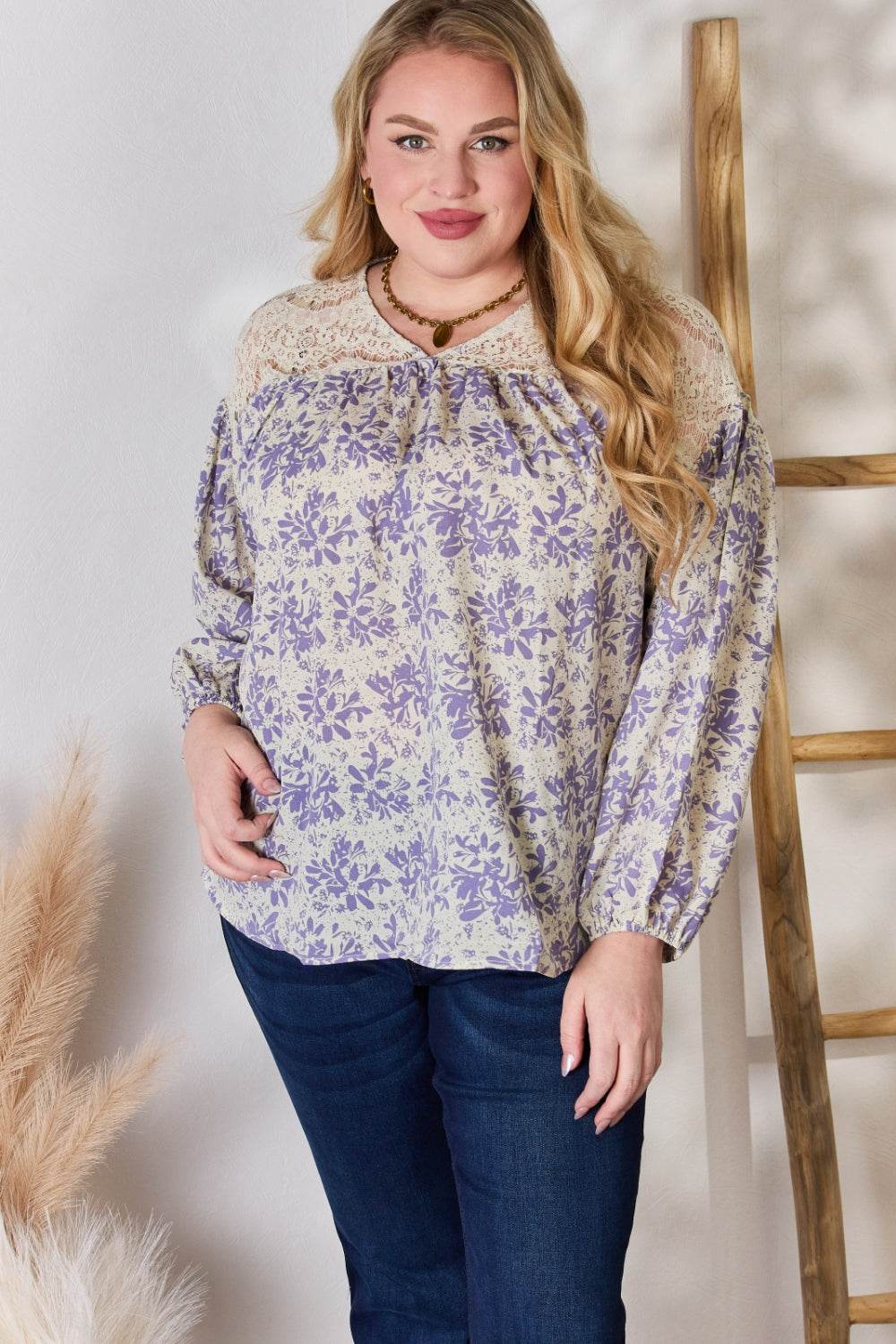 Hailey & Co Full Size Lace Detail Printed Blouse - Delanoir