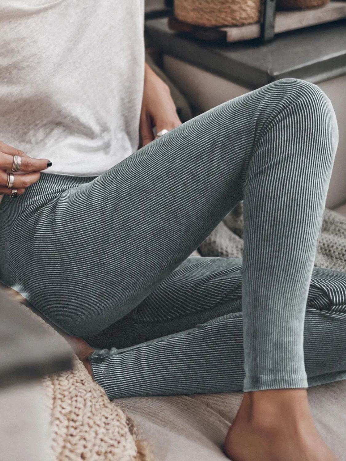Ribbed Elastic Waist Leggings - Delanoir