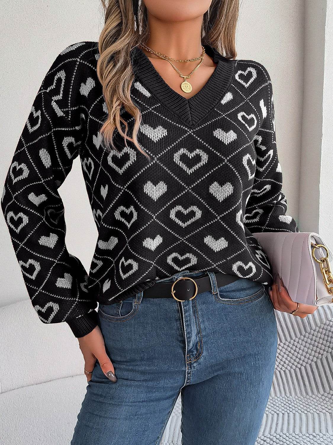 Heart Pattern V-Neck Long Sleeve Sweater - Delanoir
