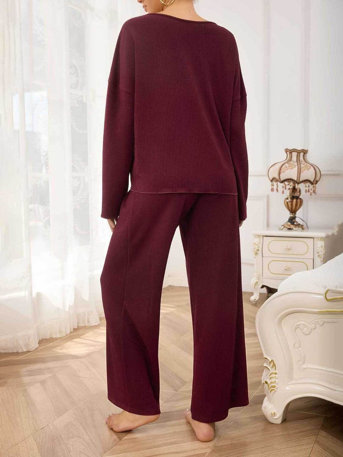 V-Neck Long Sleeve Top and Wide Leg Pants Set - Delanoir
