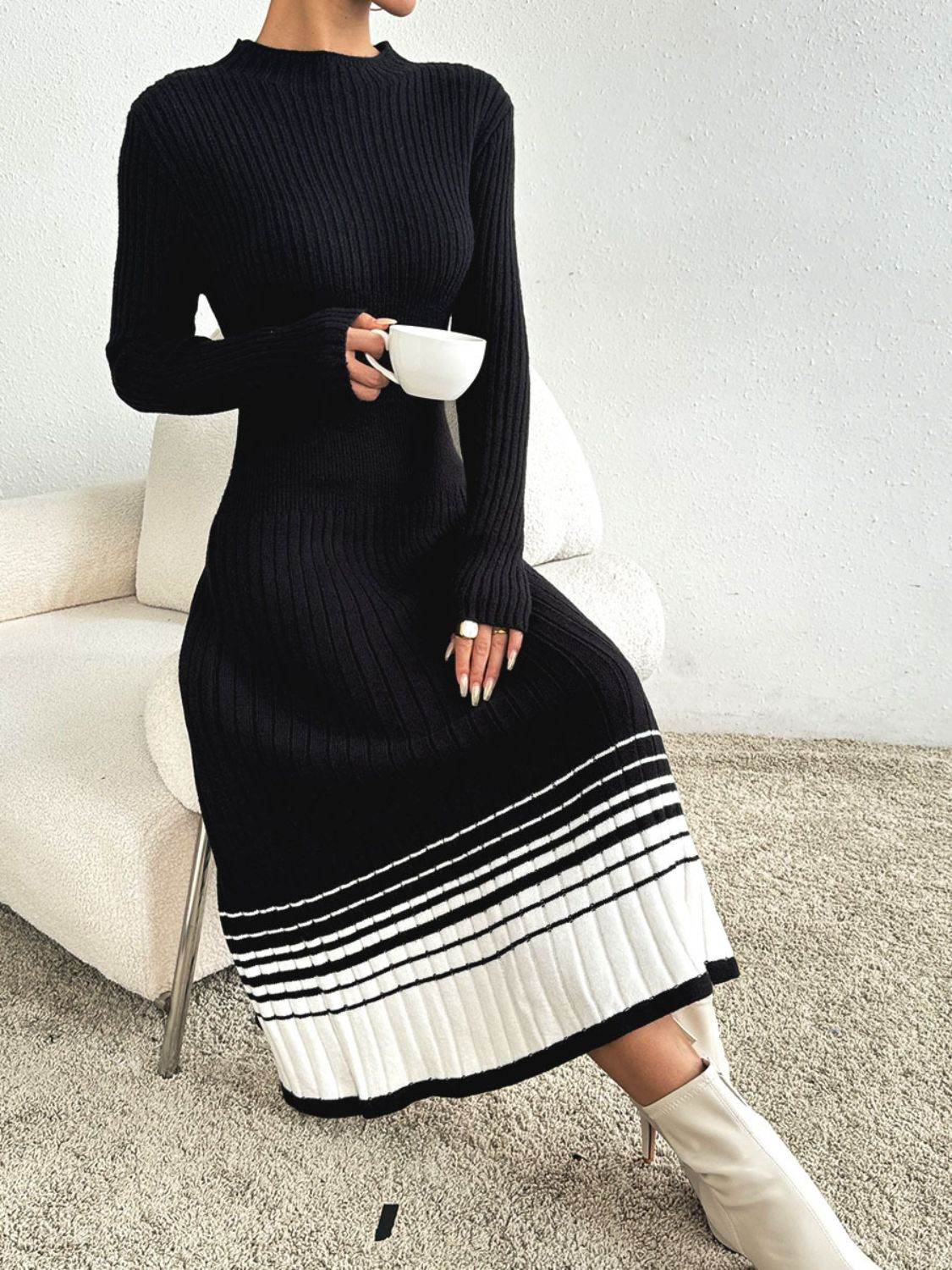 Contrast Mock Neck Long Sleeve Sweater Dress - Delanoir