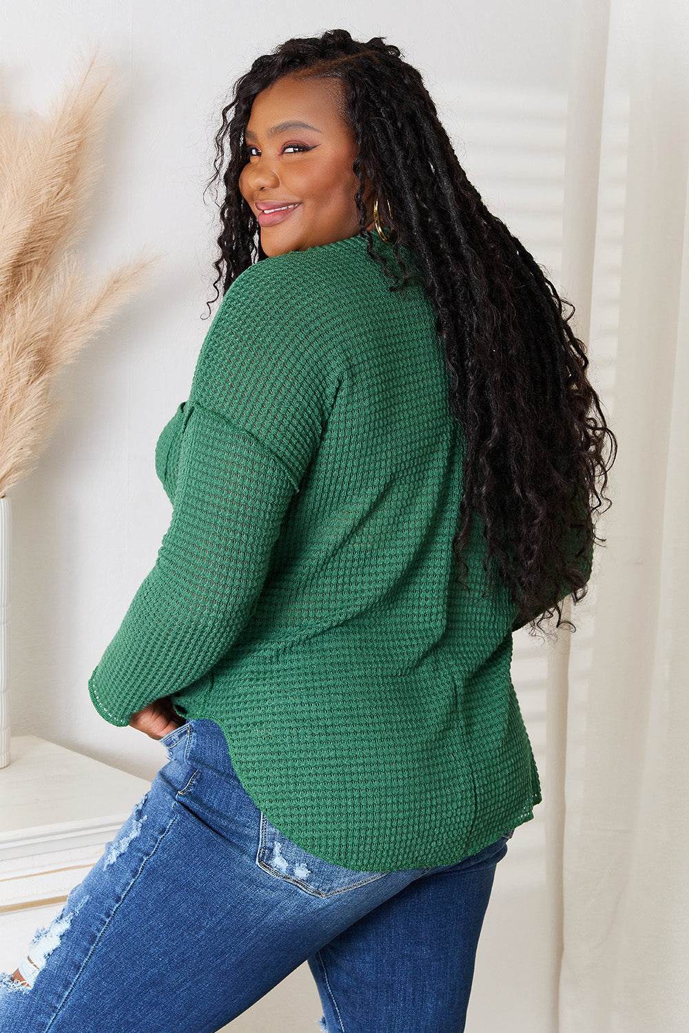 Culture Code Full Size Scoop Neck Patch Pocket Top - Delanoir