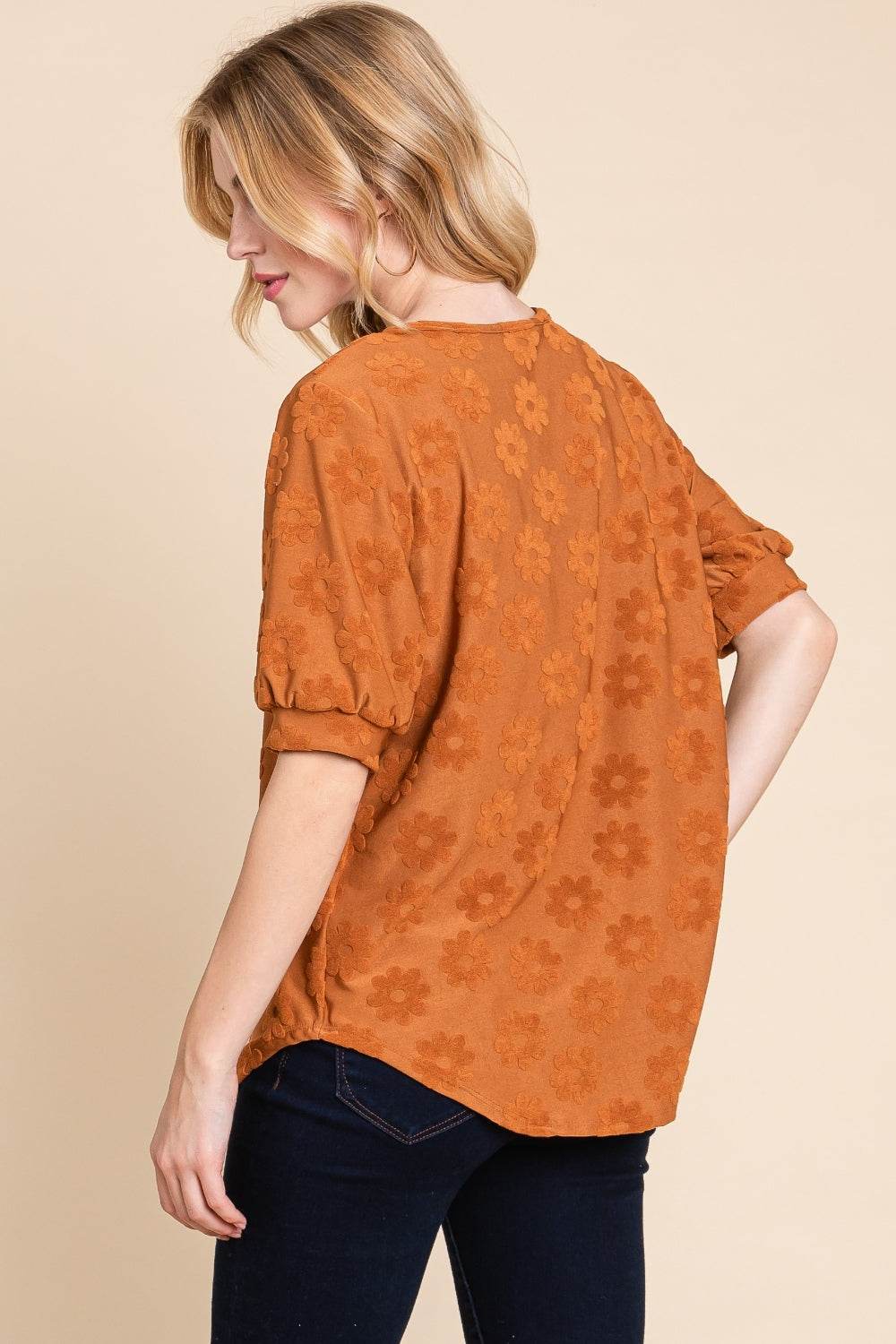 BOMBOM Textured Floral Pattern Top - Delanoir