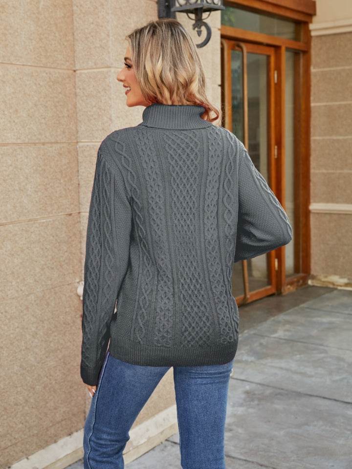 Cable-Knit Mock Neck Sweater - Delanoir