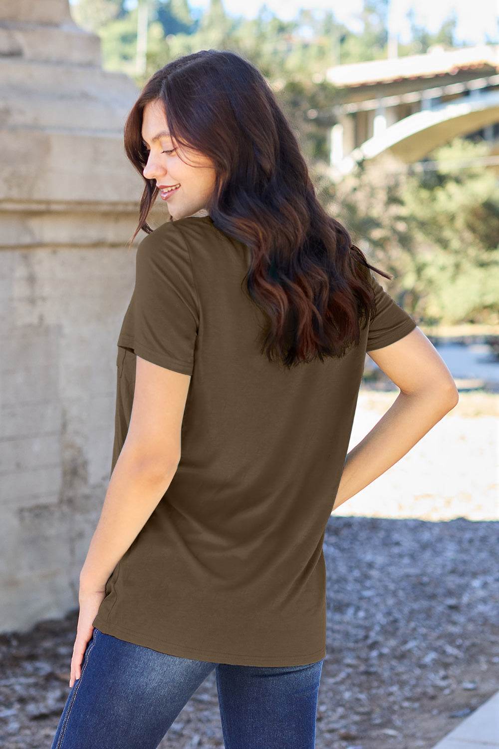 Basic Bae Full Size V-Neck Short Sleeve T-Shirt - Delanoir