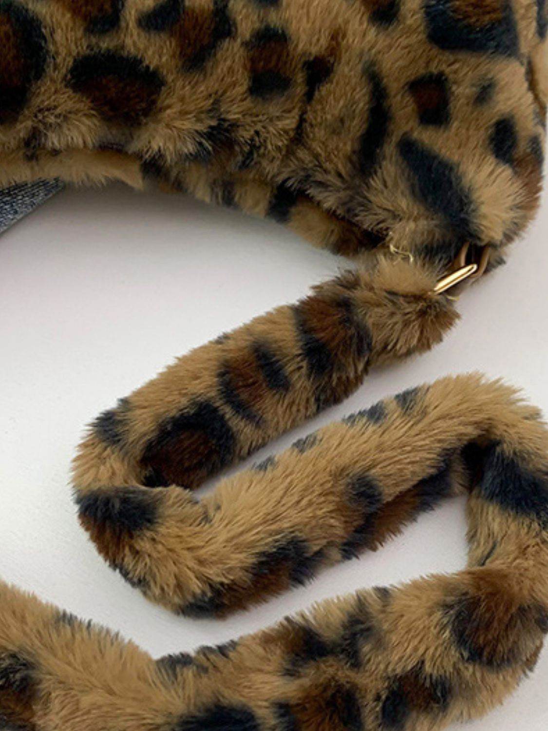 Leopard Fluff Shoulder Bag - Delanoir