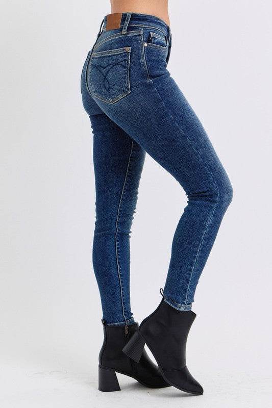 Judy Blue Full Size Run Mid-Rise Waist Skinny Jeans with Thermal Lining - Delanoir
