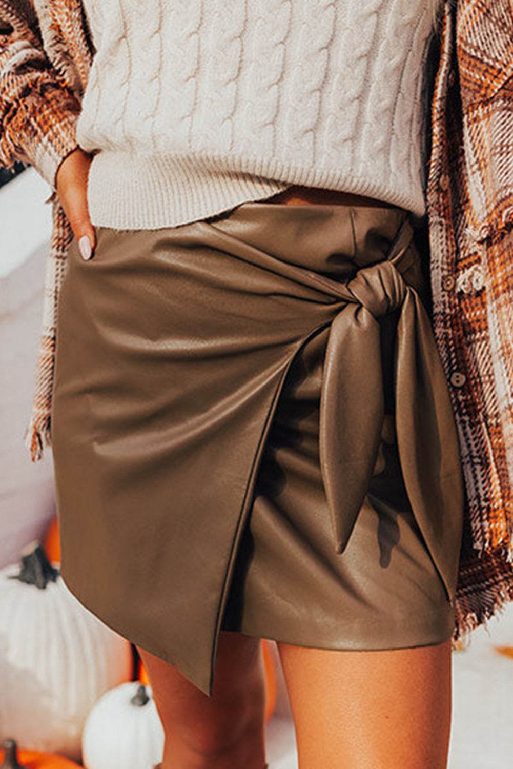 Bowknot Elastic Waist Mini Skirt - Delanoir