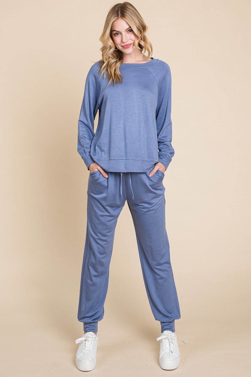 Super Lady Round Neck Raglan Sleeve Top and Pants Lounge Set - Delanoir