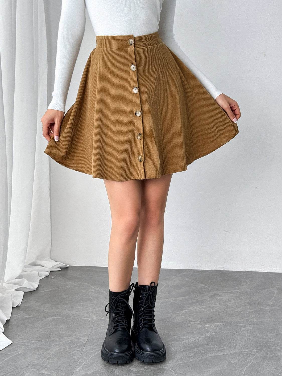 Buttoned Mini Skirt - Delanoir