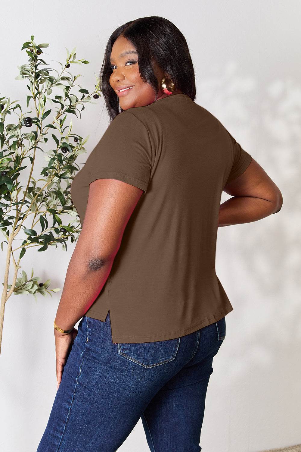 Basic Bae Full Size Round Neck Short Sleeve T-Shirt - Delanoir