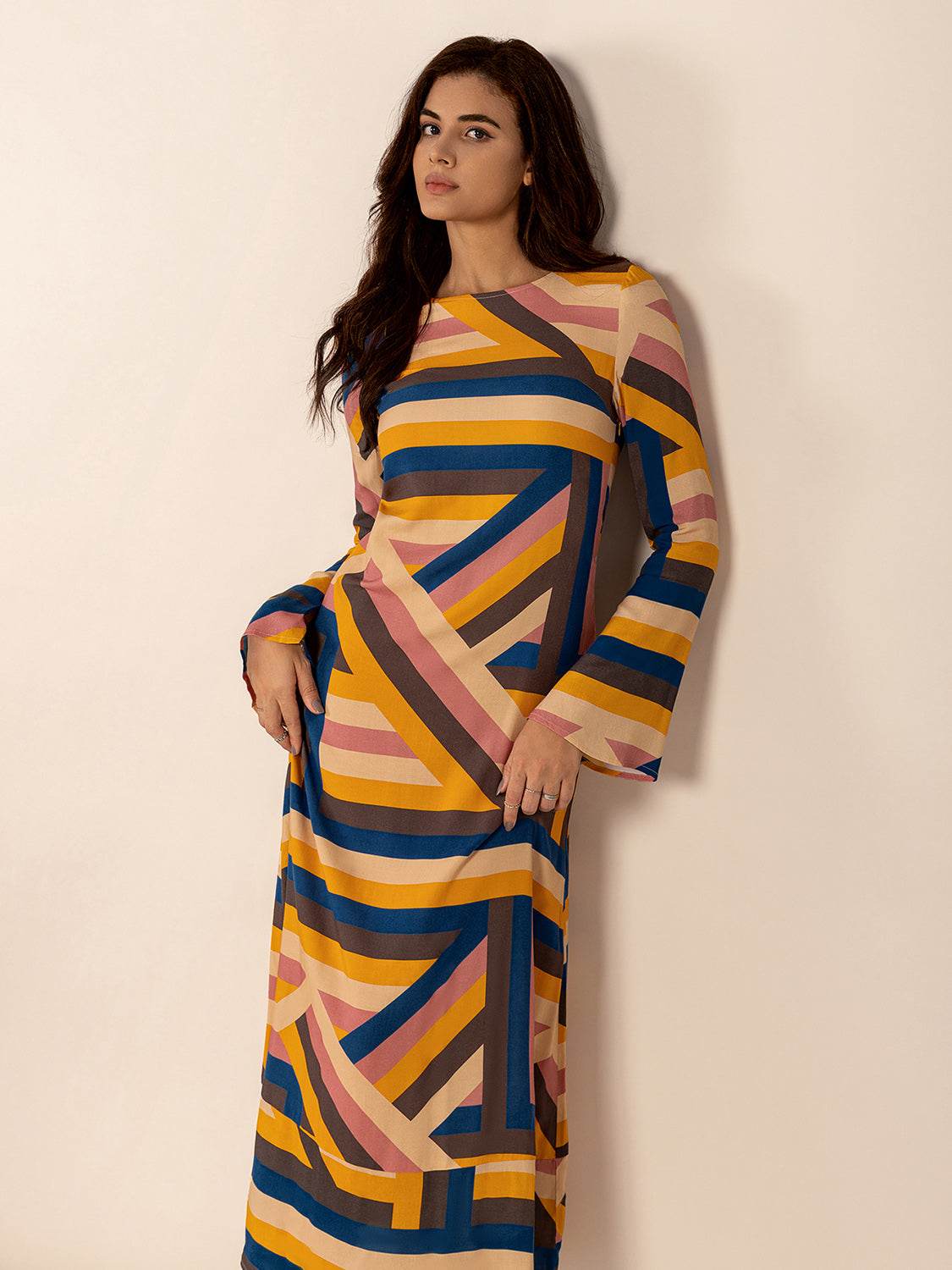 Contrast Round Neck Flare Sleeve Midi Dress - Delanoir
