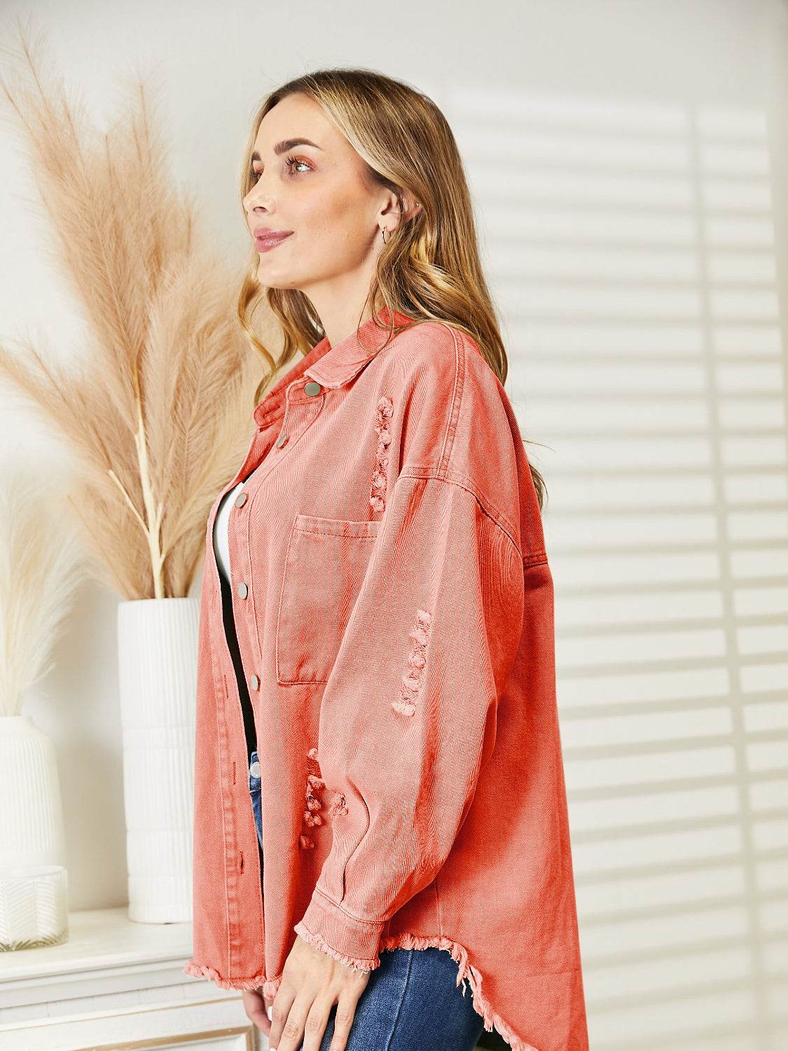 Distressed Raw Hem Denim Jacket - Delanoir