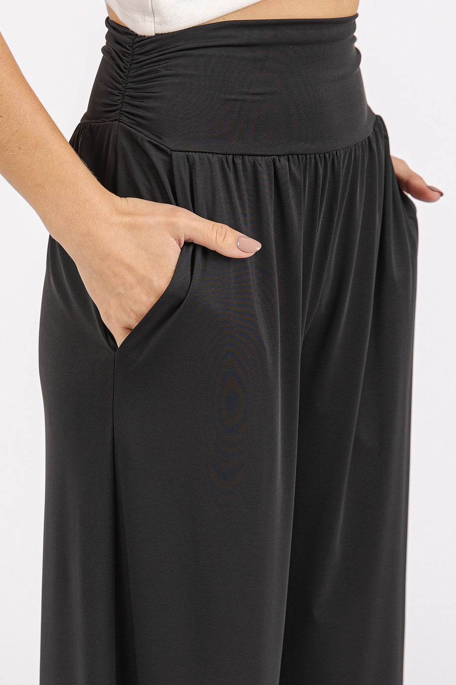 Mittoshop Stretch Banded Waist Wide Leg Pants with Pockets - Delanoir