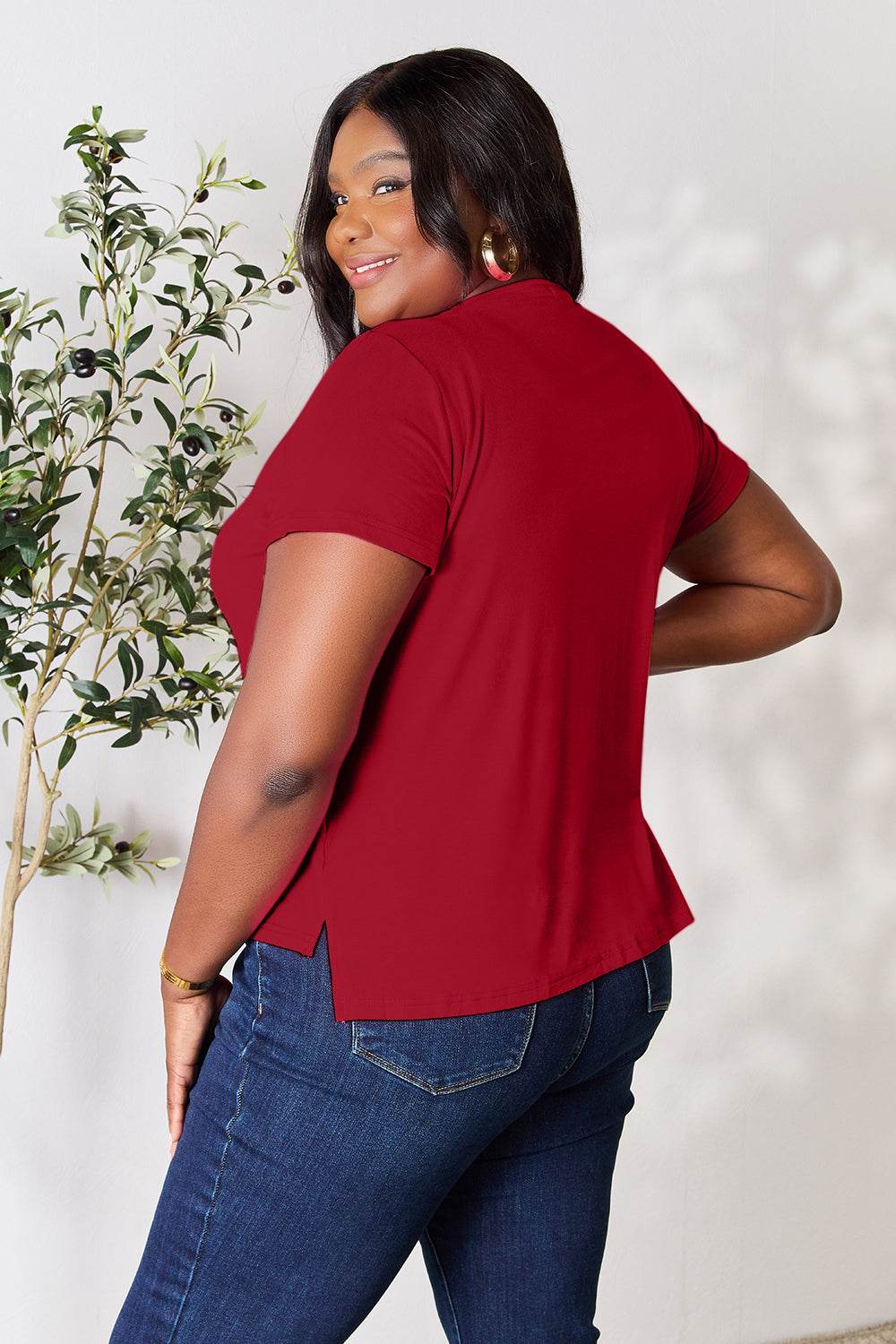 Basic Bae Full Size Round Neck Short Sleeve T-Shirt - Delanoir