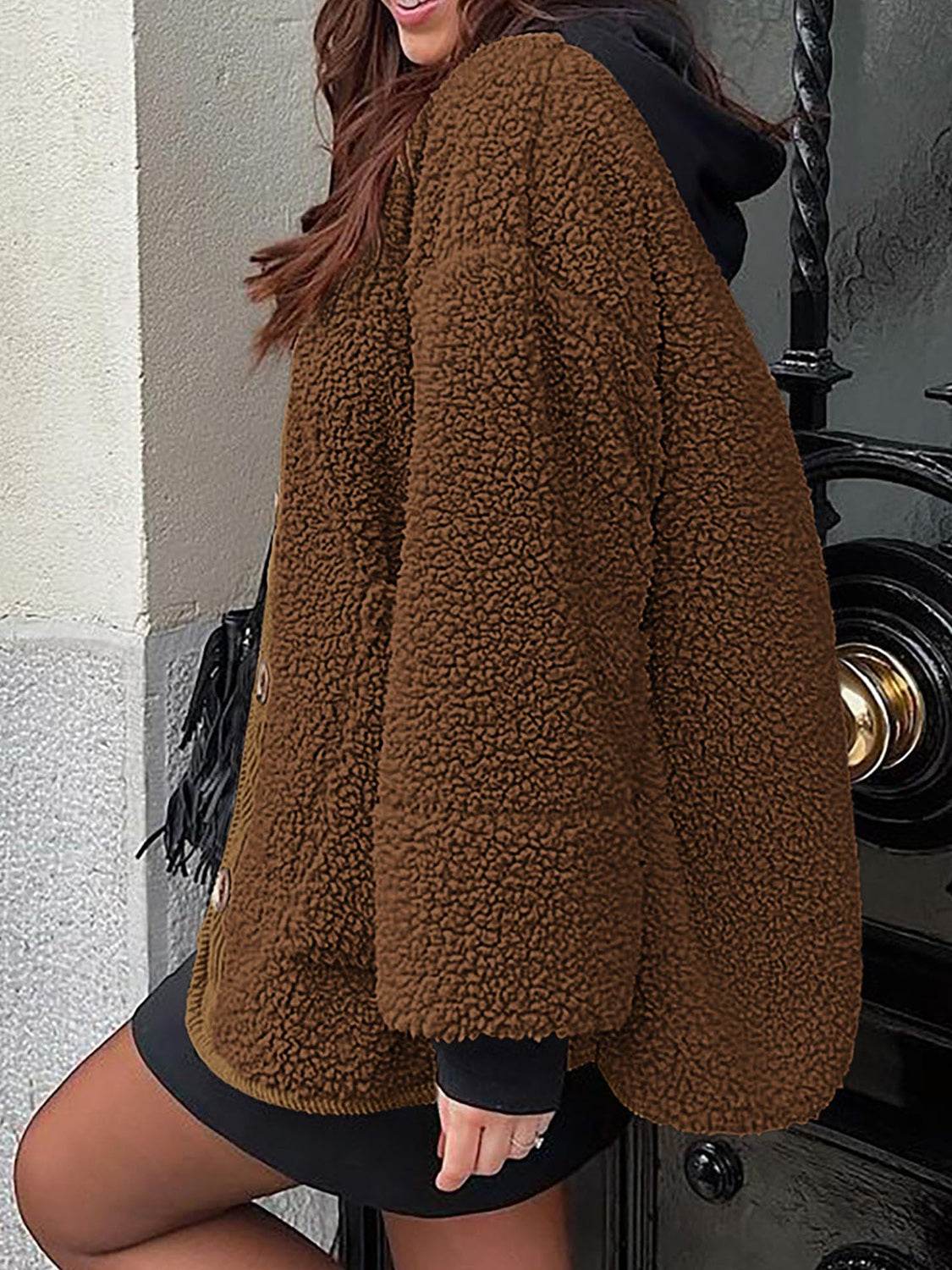 Contrast Button Up Sherpa Jacket with Pockets - Delanoir