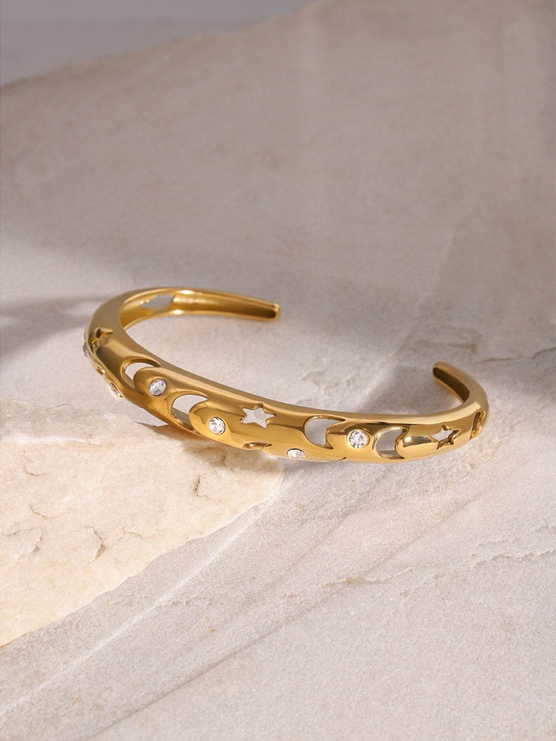 Stainless Steel Inlaid Rhinestone Cutout Bracelet - Delanoir