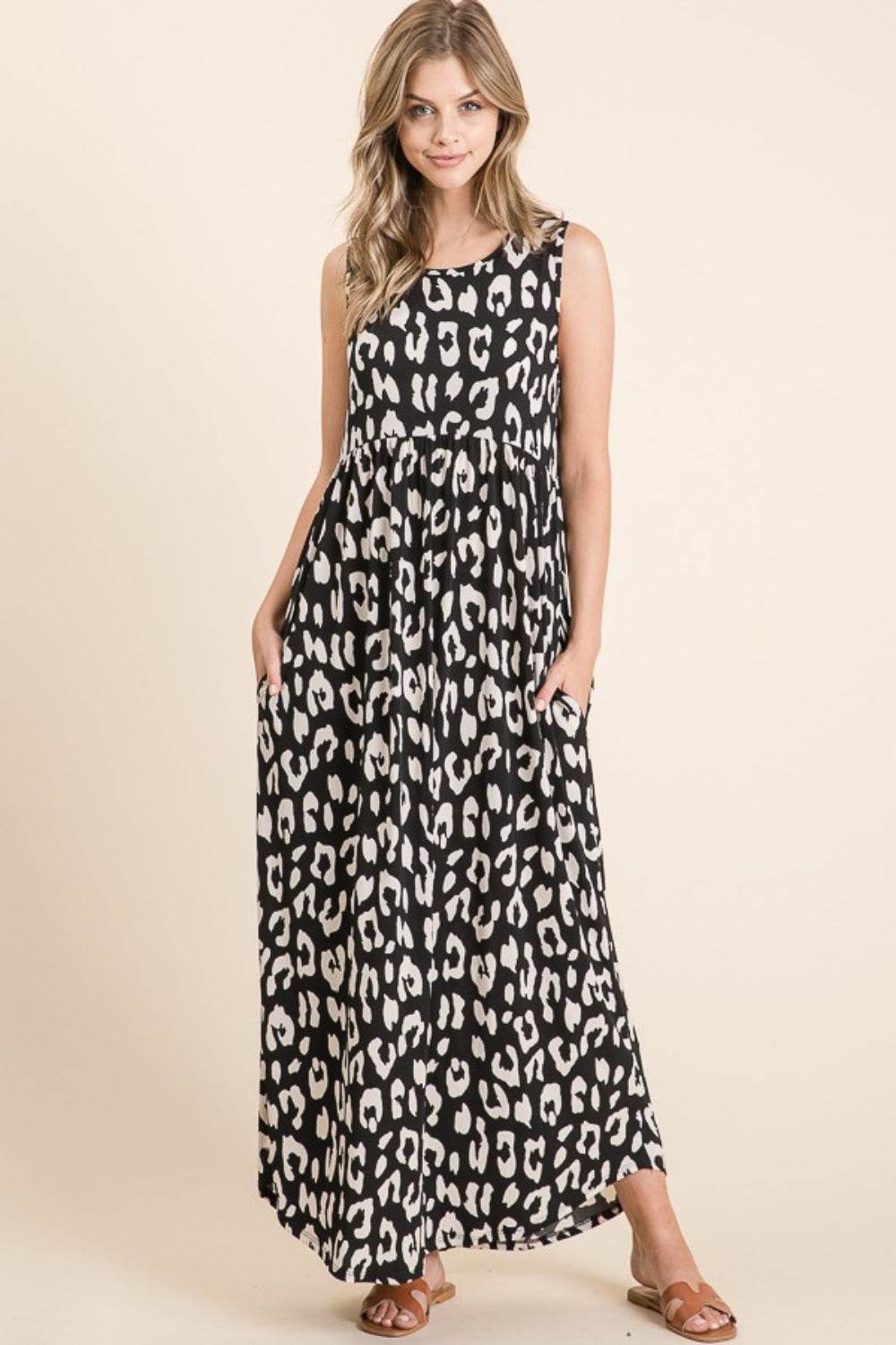 BOMBOM Leopard Maxi Dress with Pockets - Delanoir