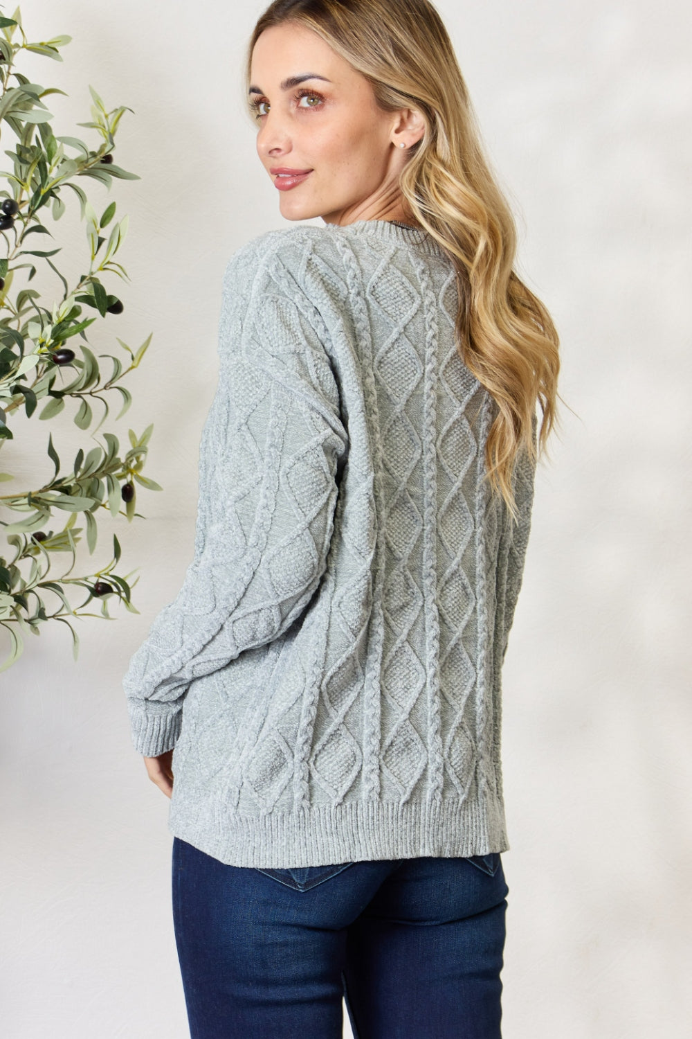 BiBi Cable Knit Round Neck Sweater - Delanoir