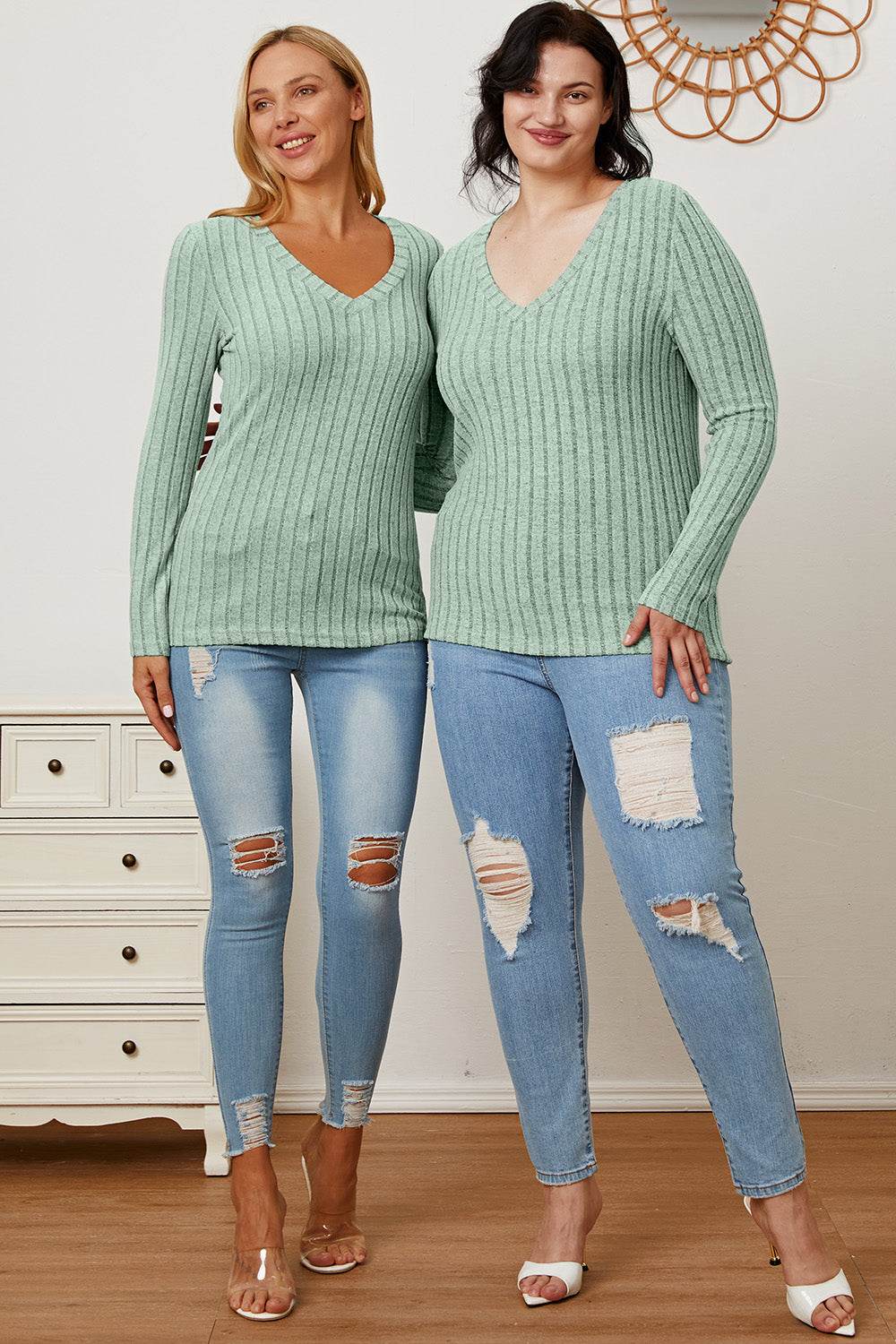 Basic Bae Full Size Ribbed V-Neck Long Sleeve T-Shirt - Delanoir