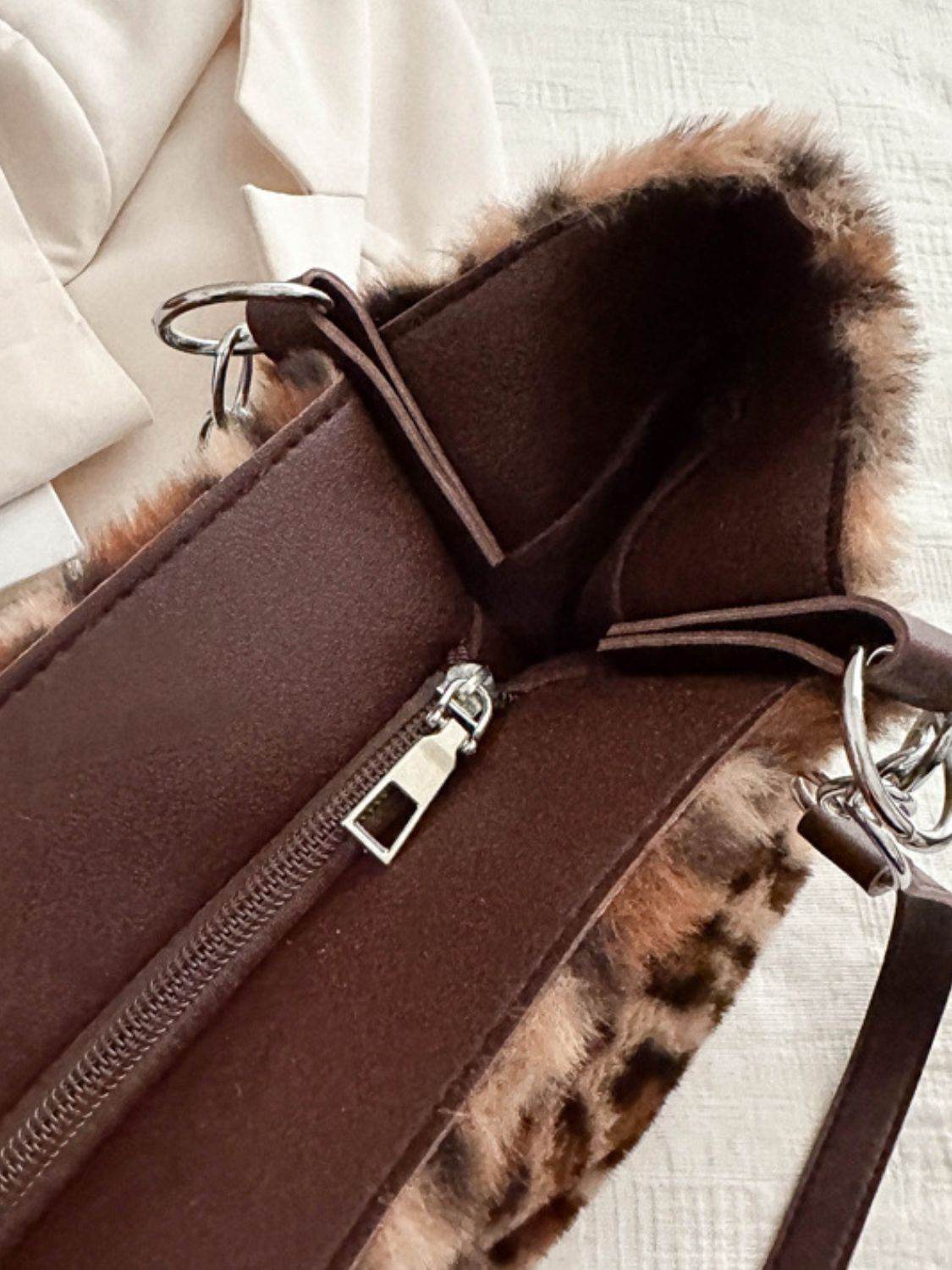 Faux Fur Leopard Shoulder Bag - Delanoir
