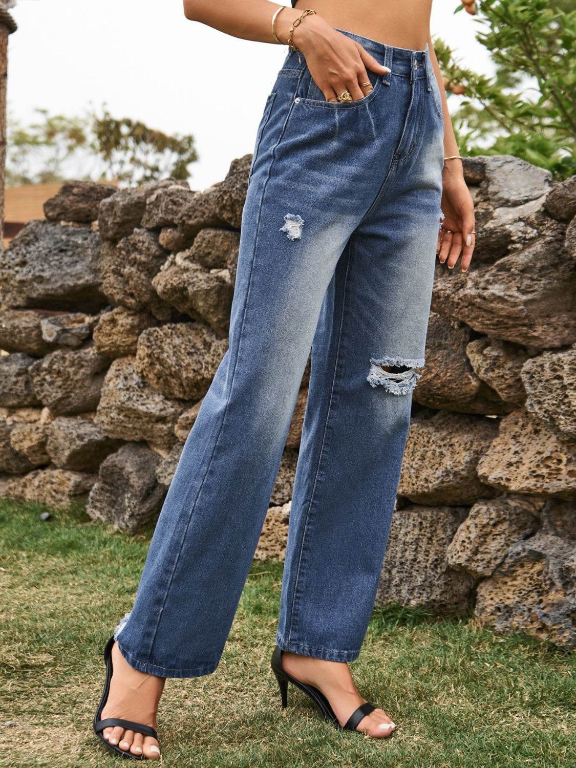 Distressed Jeans with Pockets - Delanoir