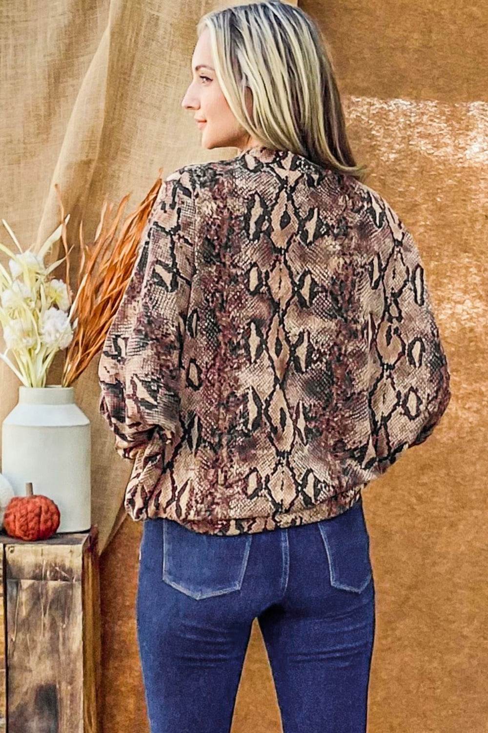 And The Why Choker Neck Dolman Sleeve Snake Print Top - Delanoir