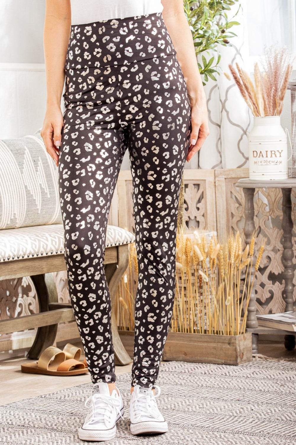 Heimish Full Size Leopard High Waist Leggings - Delanoir