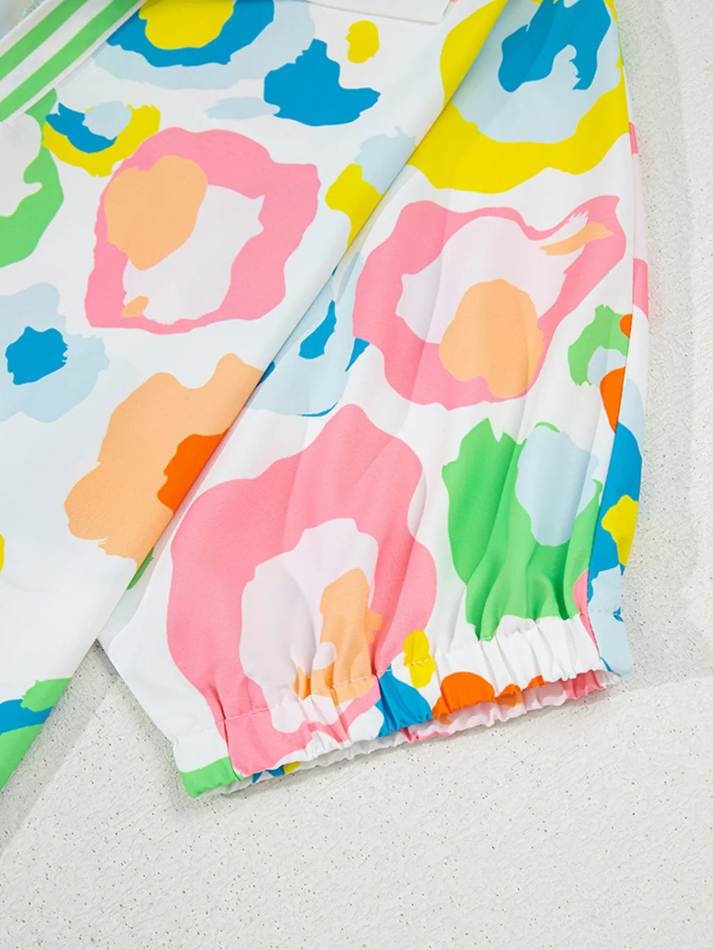 22dc602e44244b23aa535a4f33761f90-Max-Origin