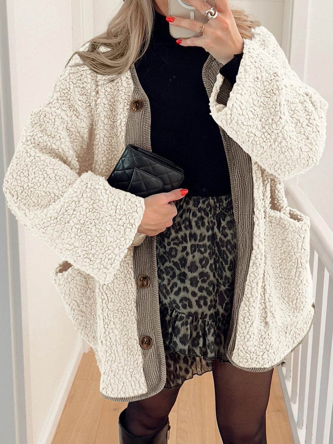 Contrast Button Up Sherpa Jacket with Pockets - Delanoir
