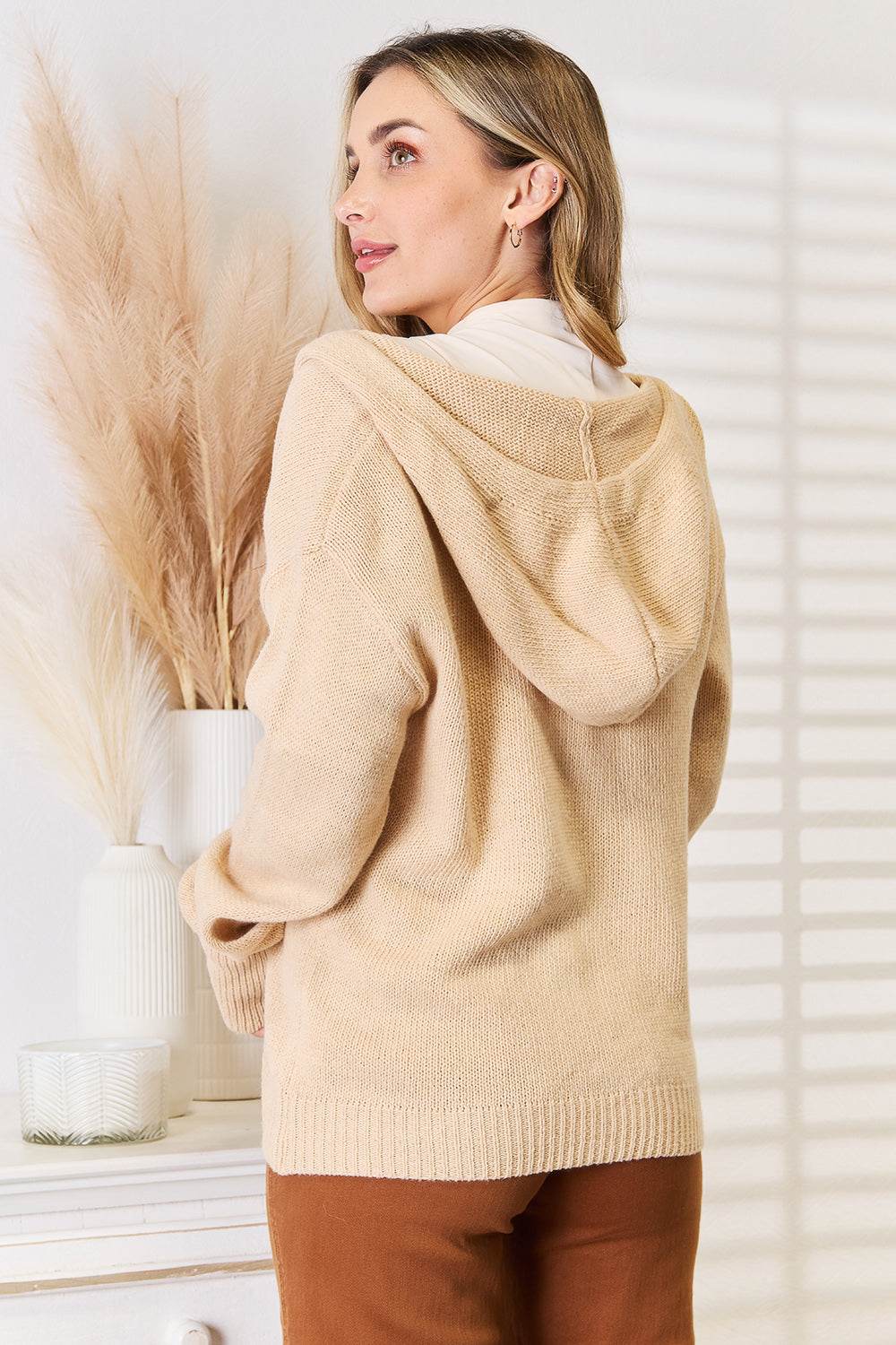 Woven Right Button-Down Long Sleeve Hooded Sweater - Delanoir
