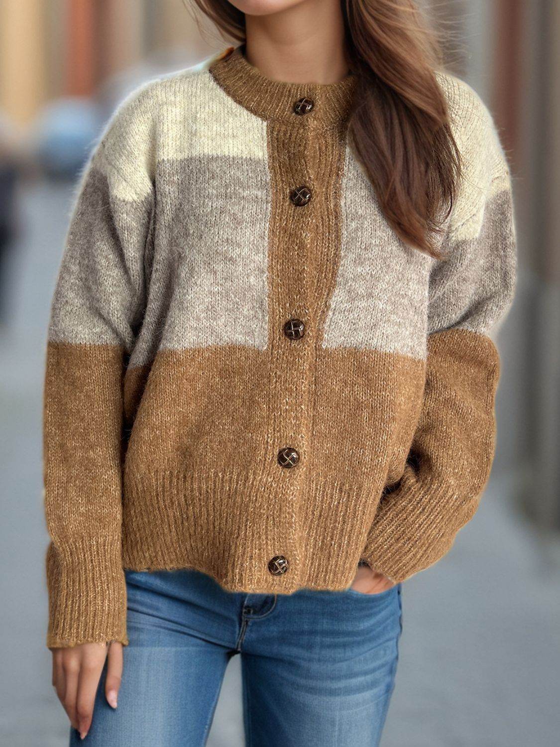 Color Block Round Neck Button Up Cardigan - Delanoir