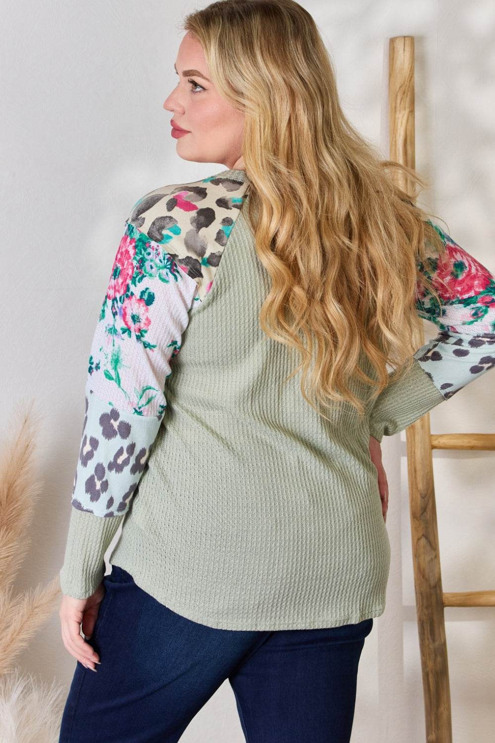 Hailey & Co Full Size Printed Round Neck Blouse - Delanoir