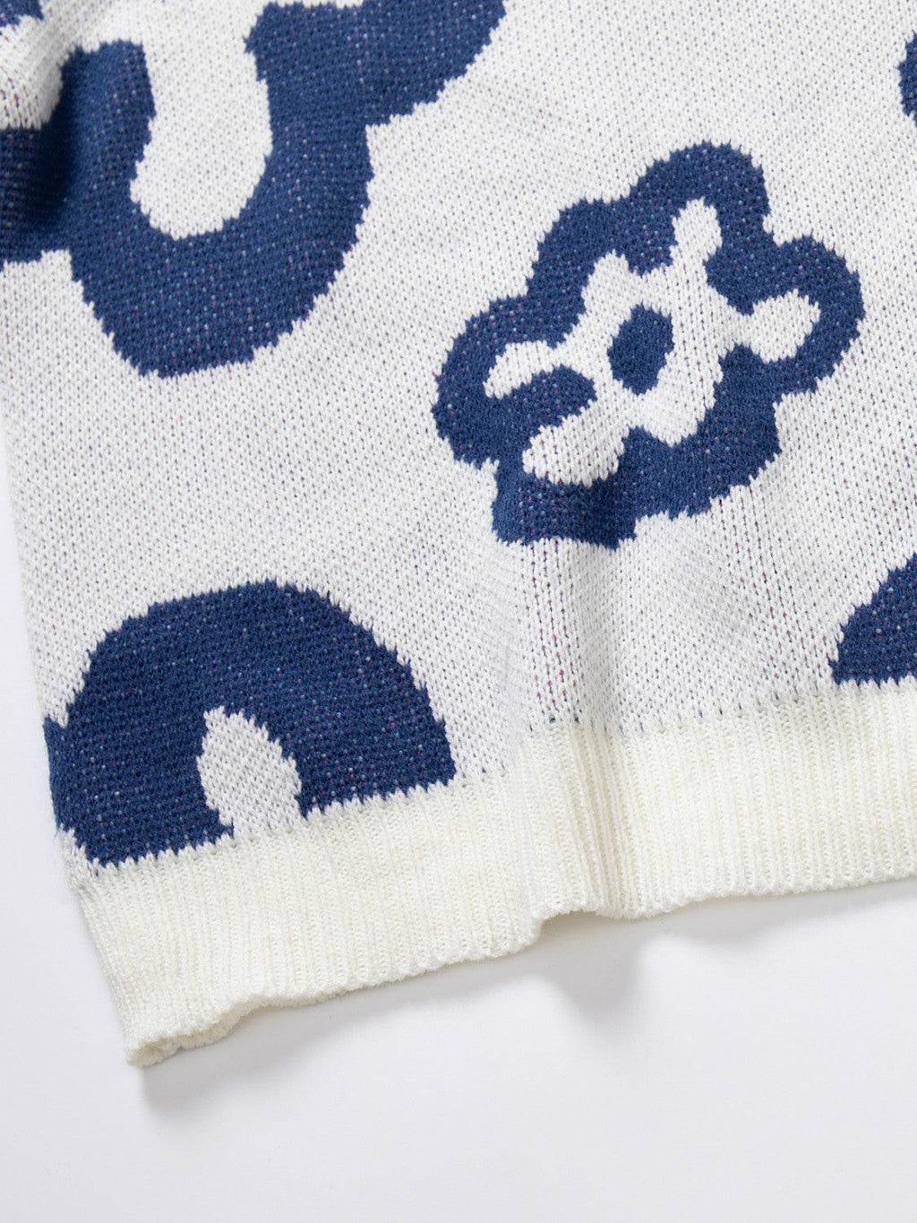 Flower Pattern Round Neck Long Sleeve Sweater - Delanoir