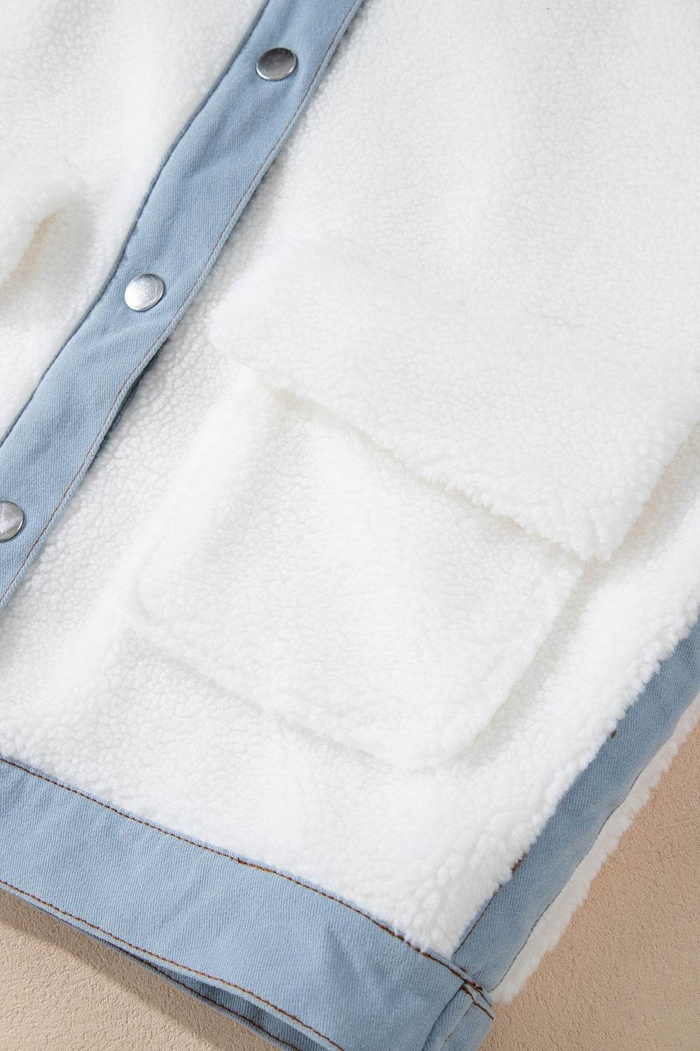 Contrast Trim Snap Down Jacket - Delanoir