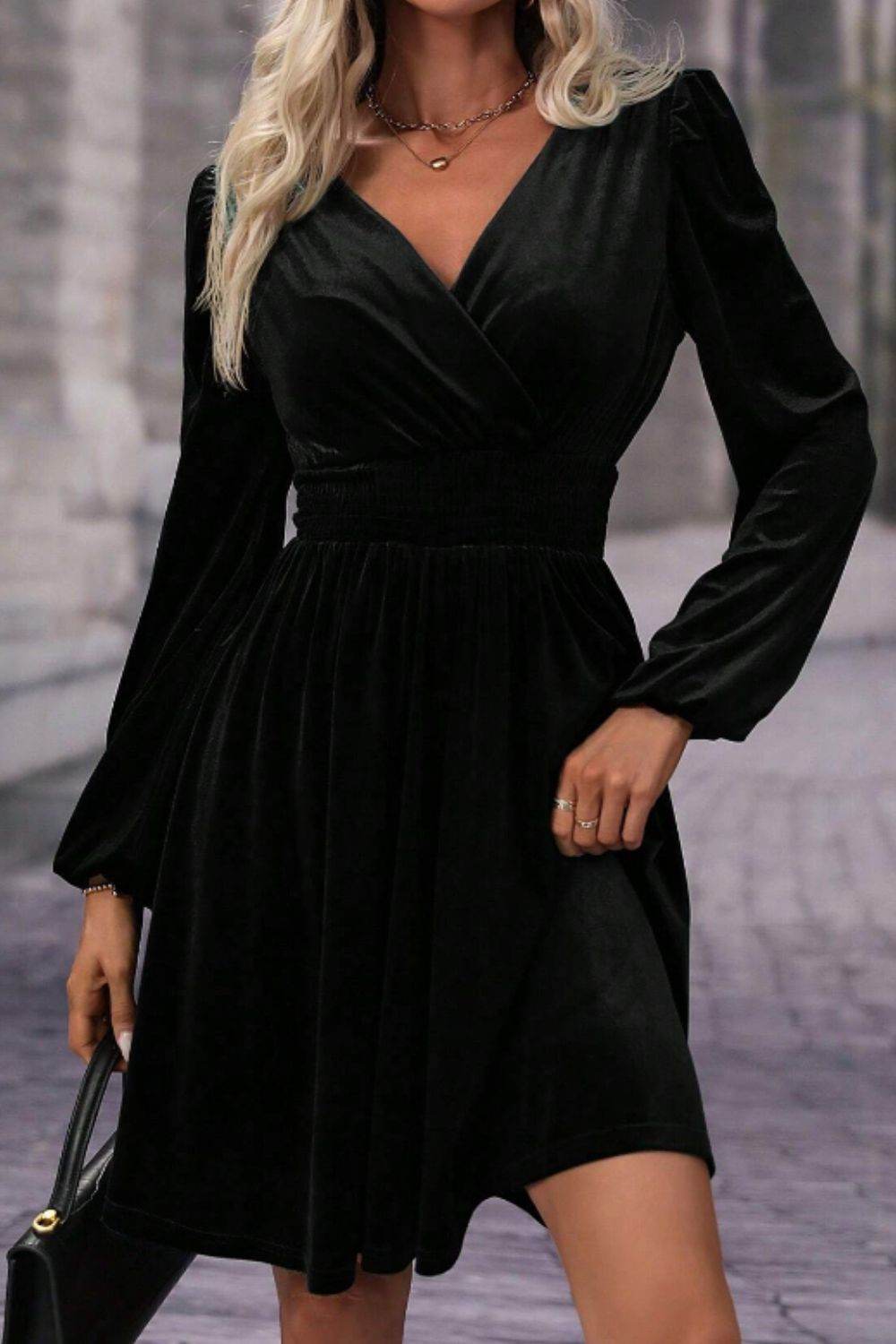 Surplice Long Sleeve Velvet Dress - Delanoir