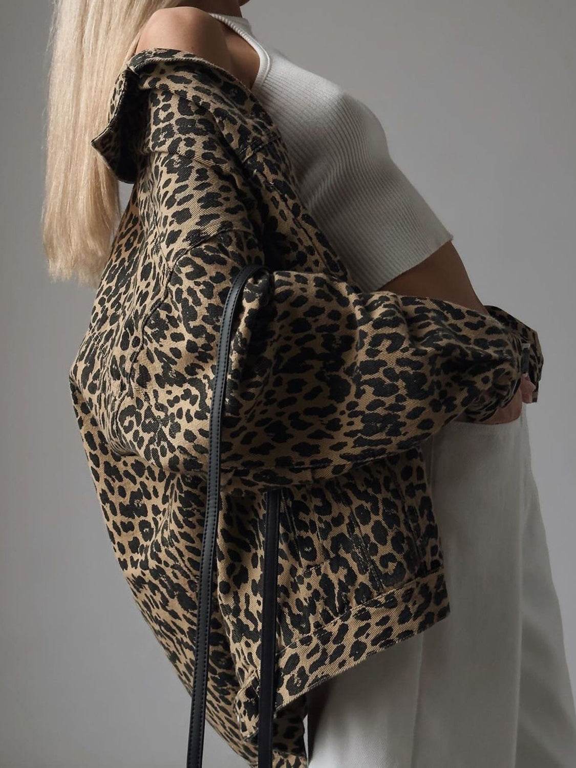Leopard Button Up Long Sleeve Denim Top - Delanoir
