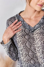 Hailey & Co Full Size Snakeskin V-Neck Long Sleeve Top - Delanoir