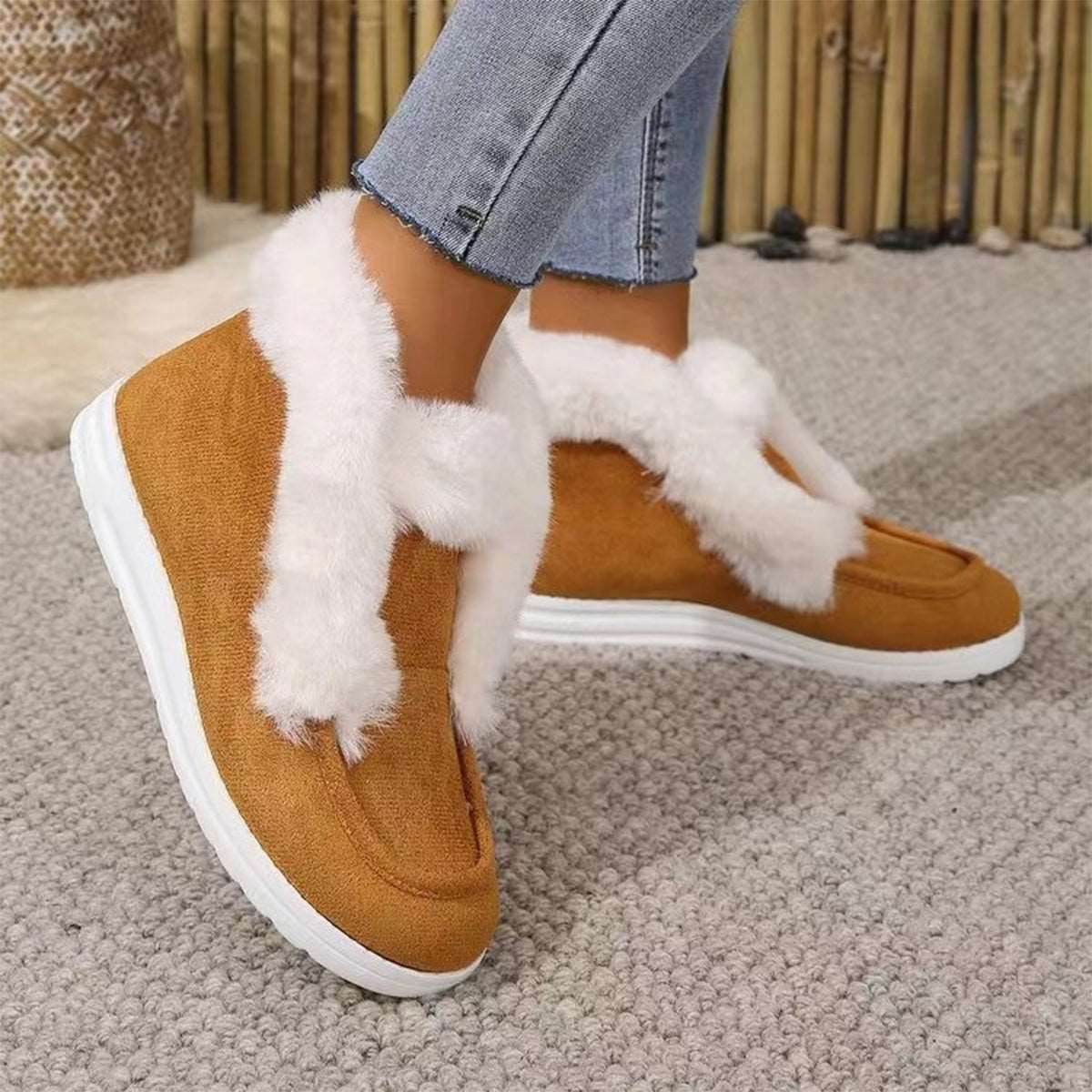 Furry Suede Snow Boots - Delanoir