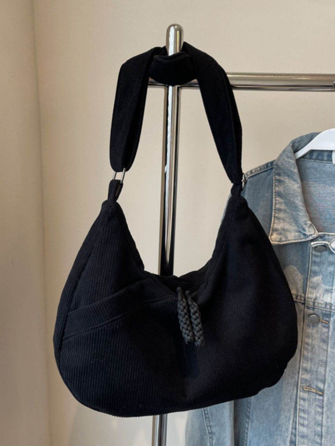 Ribbed Adjustable Strap Shoulder Bag - Delanoir