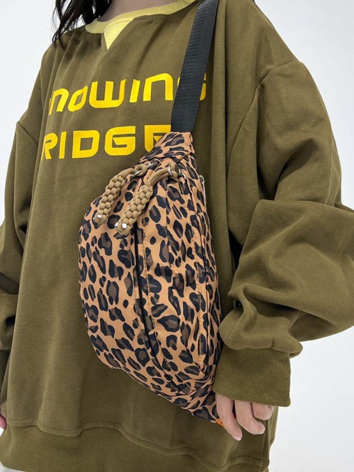 Leopard Nylon Crossbody Bag - Delanoir
