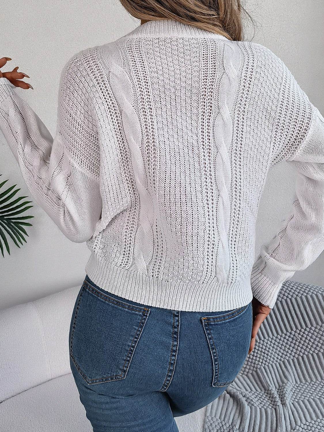 Cable-Knit Buttoned Round Neck Sweater - Delanoir