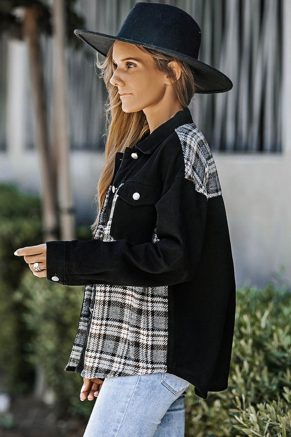 Plaid Pocketed Button Up Denim Jacket - Delanoir