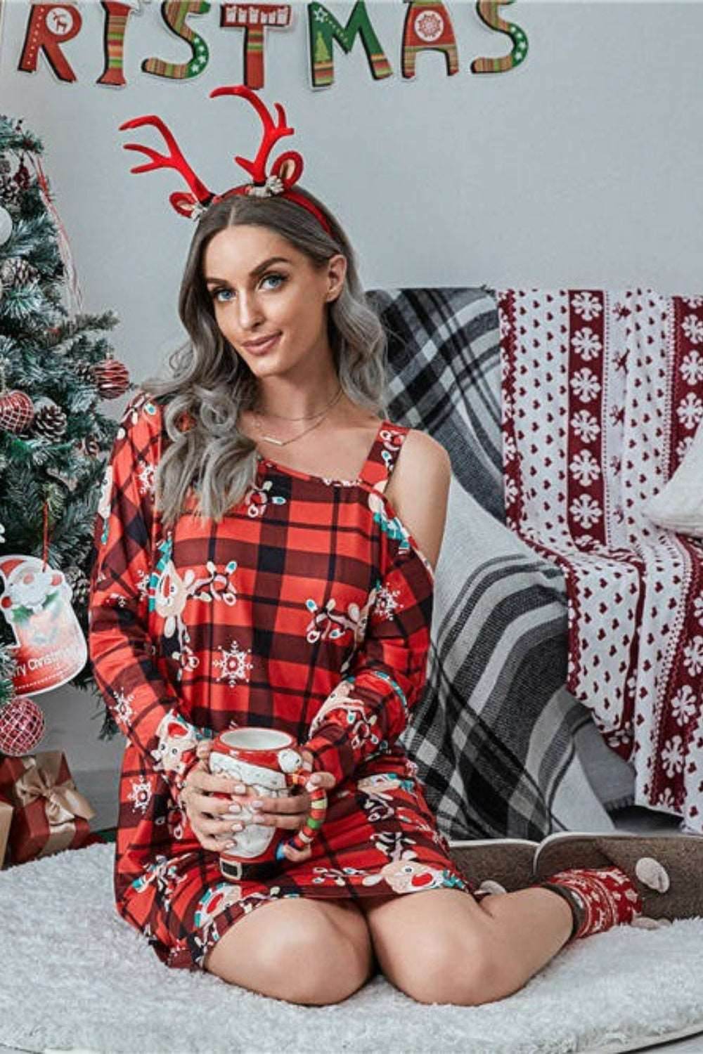 Christmas Asymmetrical Neck Long Sleeve Dress - Delanoir