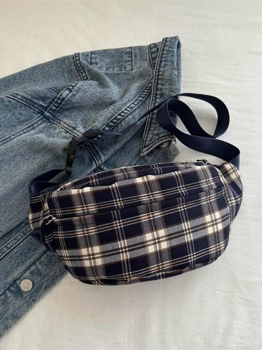 Plaid Adjustable Strap Crossbody Bag - Delanoir