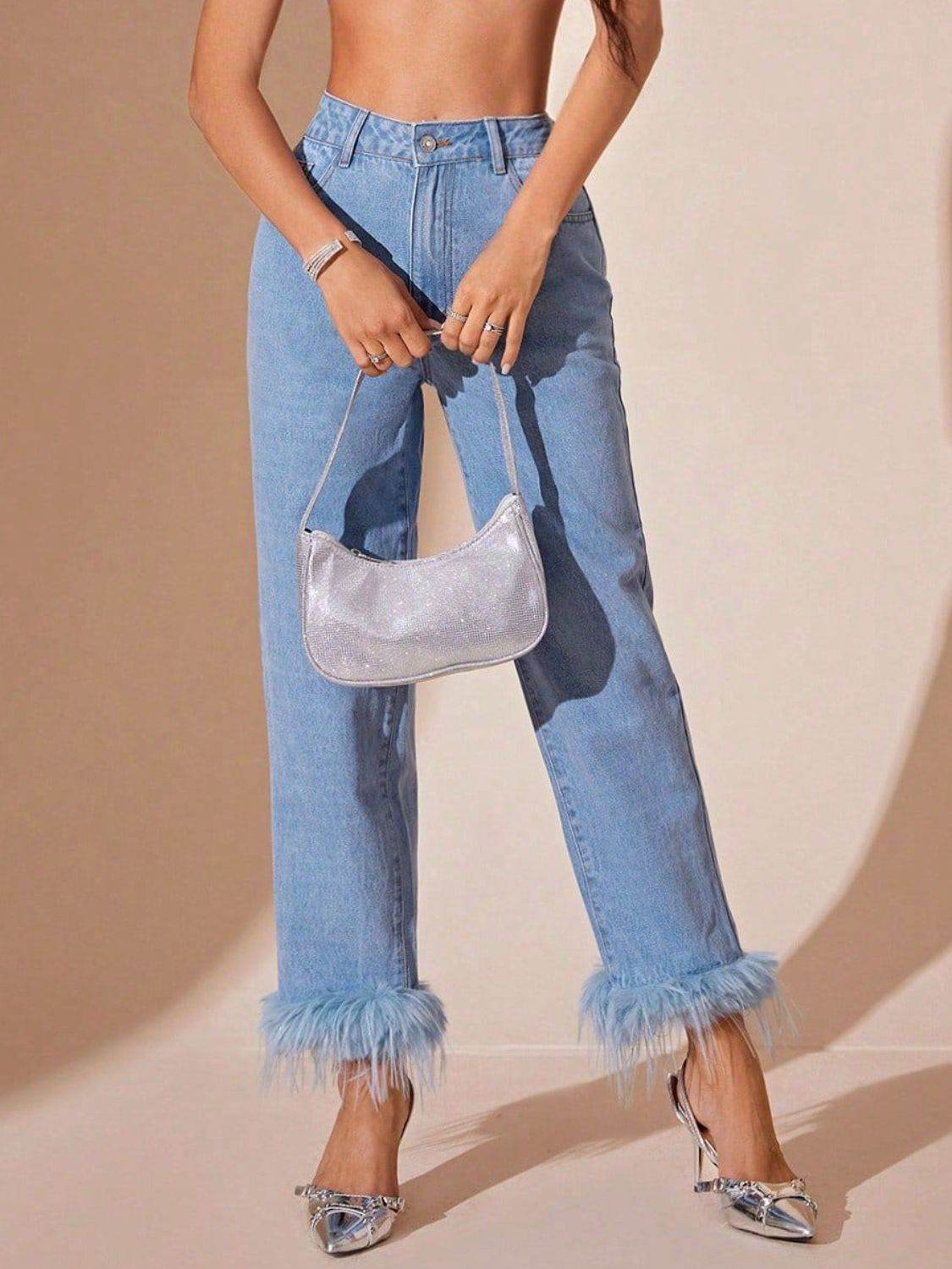Plush Hem High Rise Straight Jeans - Delanoir