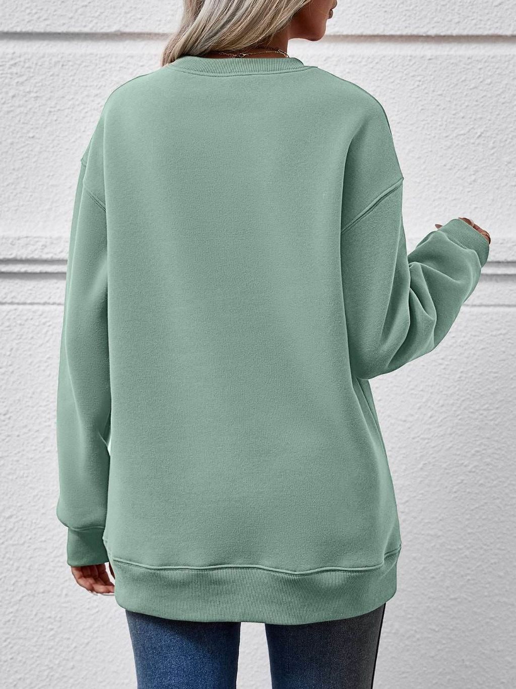 Christmas Tree Graphic Round Neck Sweatshirt - Delanoir